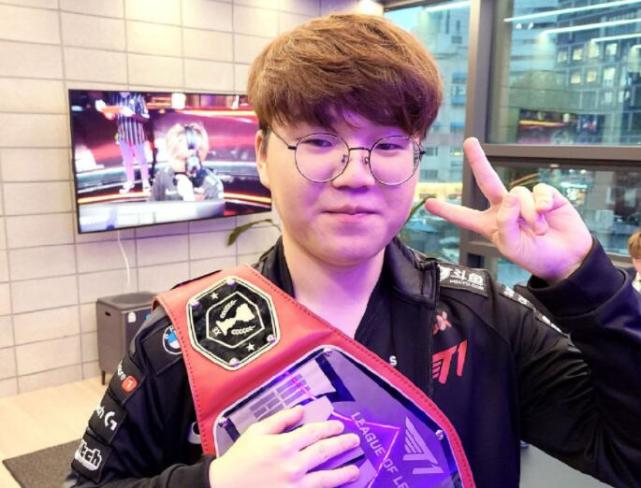 调对门将的 调对门将的